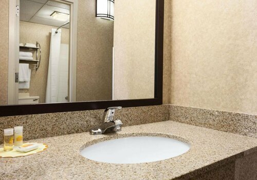Days Inn & Suites Plattsburgh, Reservar Hotel Plattsburgh Lake Champlain
