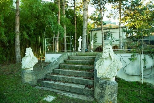 Villa Ananda Huo, Забронировать Вилла Сен-Клу Аньер-сюр-Сен, рядом с Saint-Cloud Racecourse