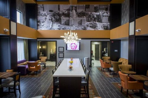 Hampton Inn & Suites Lansing West, Rezervați Hotel Waverly Statele Unite ale Americii