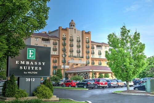 Embassy Suites by Hilton Indianapolis North, Забронировать Отель Индианаполис Индиана