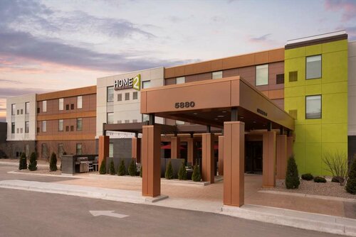 Home2 Suites by Hilton Milwaukee Airport, Book Hotel Milwaukee Wisconsin