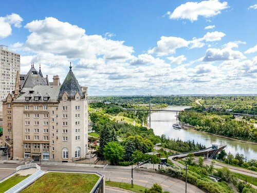 The Fairmont Hotel Macdonald, Reservar Hotel Northwest Edmonton Edmonton