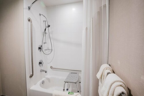 Holiday Inn Hotel, Rezervați Hotel Calgary 