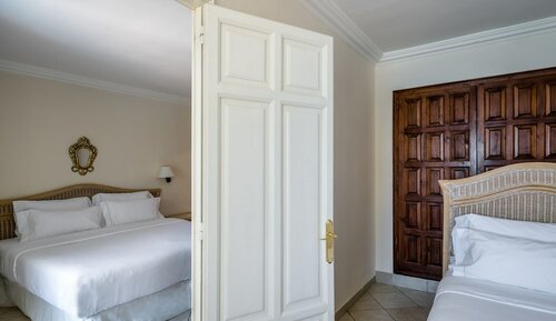 Cap Roig, Book Hotel Calonge Baix Empordà