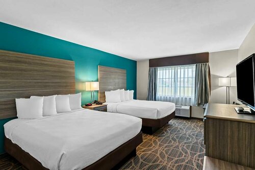Best Western Plus Presidential Hotel & Suites - Pine Bluff, Book Hotel Hoteller i Ozark med pool, Swimmingpool