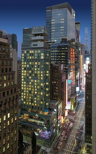 Margaritaville Resort Times Square, Забронировать Курортный отель Отели Нью-Йоркской агломерации с бассейном, Бассейн