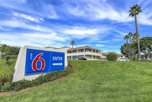 Motel 6-Carlsbad, CA Beach, Book Motel Carlsbad San Diego County