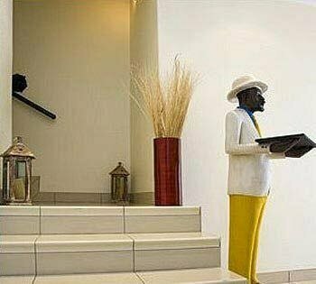 Ninety North Guest House, Забронировать Гостевой дом Гостевые дома West Rand, Гостевой дом