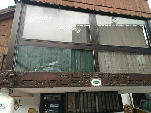 Chalet Valeruz, Забронировать Шале Отели в центре Канацеи с завтраком, отели в центре Канацеи с завтраком