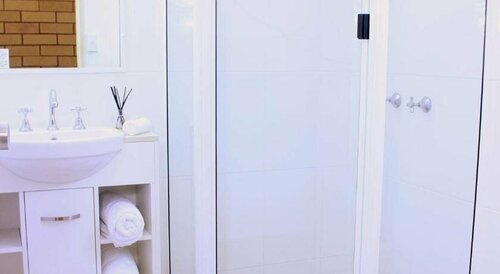 Roma Mid Town Motor Inn, Rezervasyon Mini-otel Roma Queensland