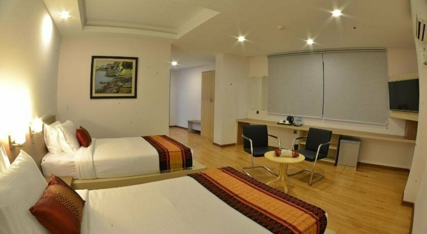 Serene Valley Hotel