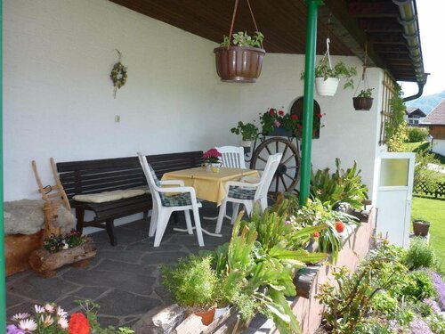 Gästehaus Daxauer, Book Hotel Hoteller i Tyrol med parkering, Parkering