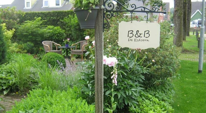 B&B De Esdoorn