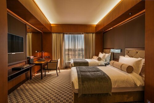 Ayla Grand Hotel, Забронировать Отель Эль-Айн Эмират Абу-Даби, рядом с Оазис Al Ain