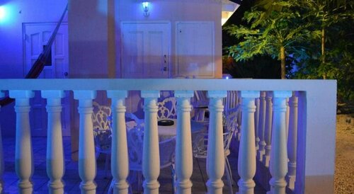 Adonai Hotel Boutique, Забронировать Бутик-отель Ян-Тил Виллемстад