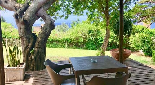 Beachbreak Holiday Letting, Забронировать Отель Отели Умхланга с парковкой, Парковка
