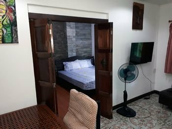 Dive BnB, Забронировать Отель «постель и завтрак» Камала остров Пхукет
