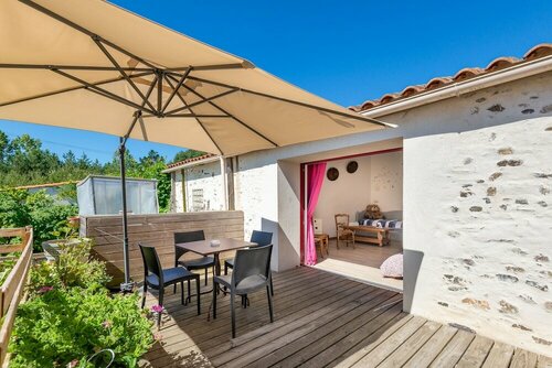 Chambres, studio et tables dhôtes La Chèvrerie proche Les Sables dOlonne, Réserver Hôtel Pays de la Loire 