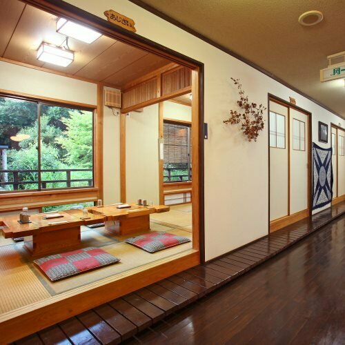 Chikurakutei, Book Hotel Hoteller i Kumamoto med parkering, Parkering