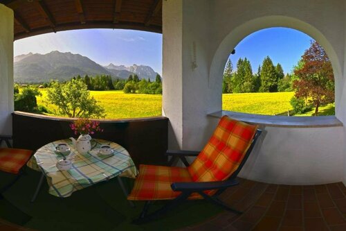 Gästehaus Oberland, Reservar Hotel Wallgau Garmisch-Partenkirchen