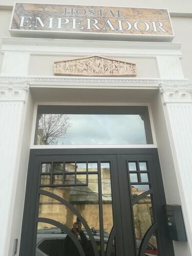 Emperador Augusto, Забронировать Хостел Мерида Badajoz Province