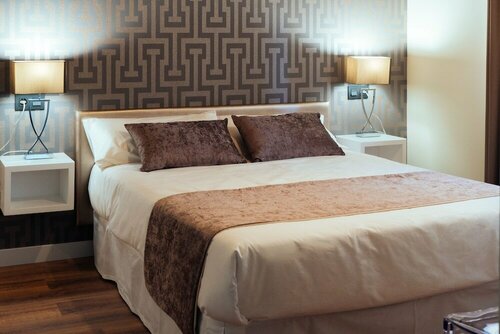 Hotel Rural Pinares de Soria, Book Hotel Hoteller i Castile and Leon med parkering, Parkering