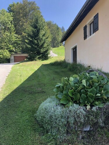 L'Épervier Blanc, Book Hotel Hoteller i Rhône-Alps med parkering, Parkering