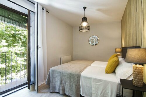 Apartamentos Los Lobos, Забронировать Апартаменты/квартира Центр Гранада, рядом с Carrera del Darro Street