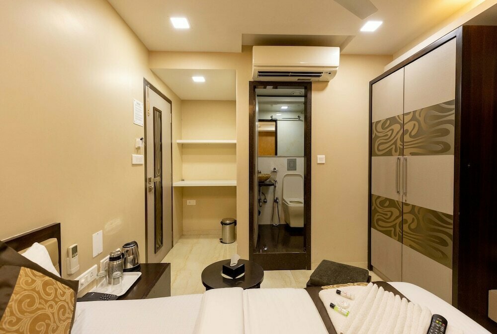 The Majlis Hotel - Colaba Mumbai