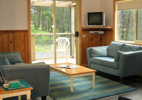 Lorne Bush House Cottages & Eco Retreats, Buchen Sie Ferienhaus Lorne Great Otway National Park