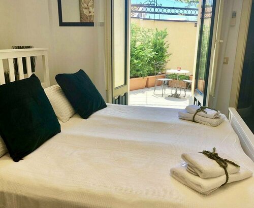 Castello del Sole Acireale, Book Hotel Hoteller i Sicilien med parkering, Parkering