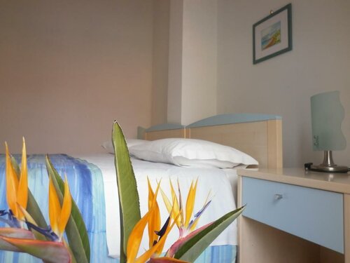 La Roccia BB, Book Hotel Hoteller i Cilento Coast med parkering, Parkering