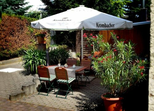 Landhotel und Gasthof Stadt Nürnberg, Book Hotel Hoteller i Garz med parkering, Parkering