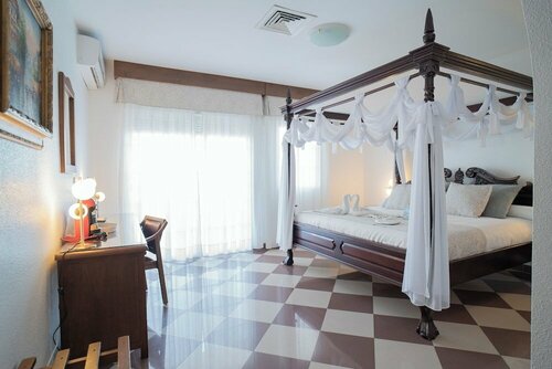 Hotel Avenida Tropical by Bossh! Hotels, Забронировать Отель Салобренья Коста-Тропикаль
