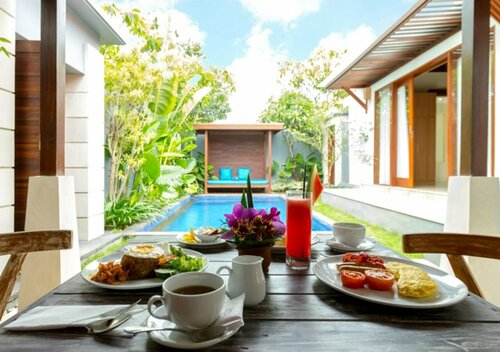 The Palm Suite Villa & Spa, Rezerwuj Ośrodek wypoczynkowy Hotele w Bali z basenem, Basen