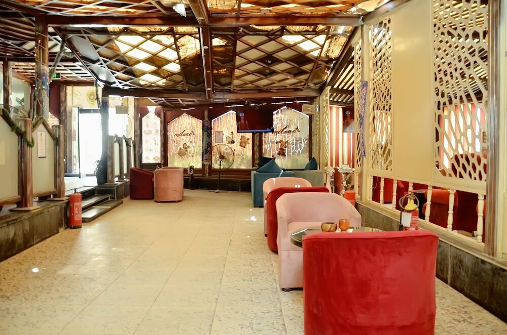 Pyramids Planet Hotel
