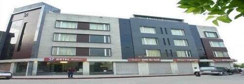 Hotel Gulnar, Забронировать Отель Отели Нью-Дели с парковкой, Парковка