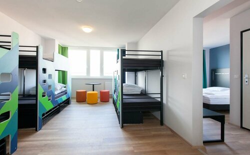 Hotel Fortuna Rhea, Book Hotel Prague 10 Prag