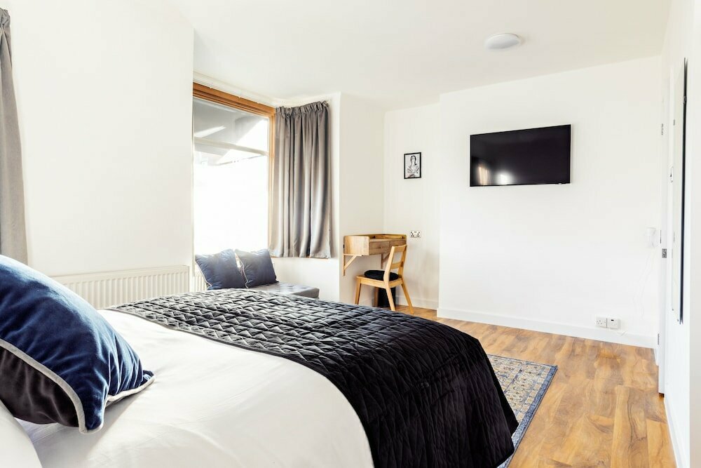 Fenners Hotel