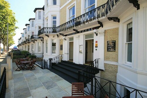 Andover House Hotel & Restaurant, Забронировать Отель Грейт-Ярмут The Broads