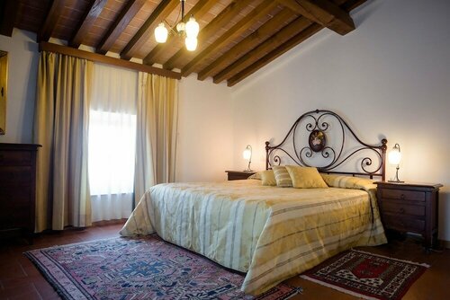 Dimora Palazzo La Fenice, Забронировать Отель Отели в центре Масса-Марритима, в центре, Парковка