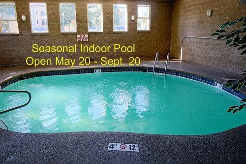 Moose Creek Lodge & Suites, Забронировать Отель Коуди Национальный парк Йеллоустоун, восточный вход, рядом с The Buffalo Bill Reservoir