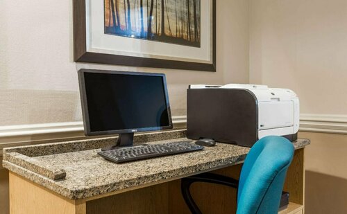 Baymont Inn and Suites Bristol, Book Hotel Hoteller i Virginia med parkering, Parkering