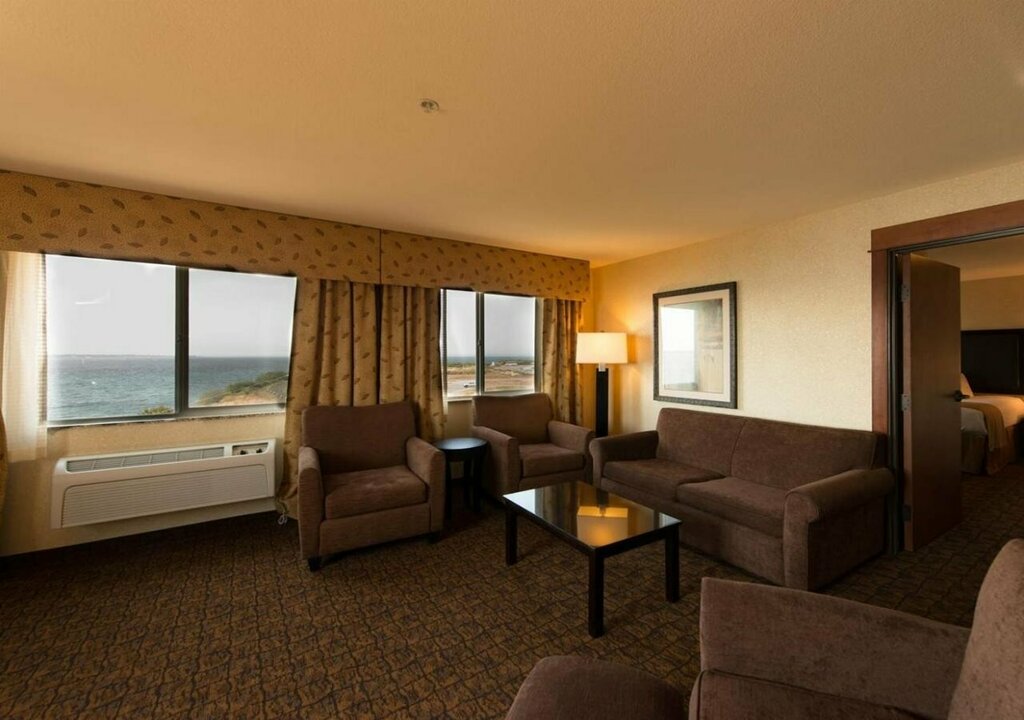 Lloyd Hotel Astoria Bayfront