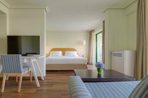 H10 Tenerife Playa, Забронировать Отель Отели Пуэрто-де-ла-Крус 4 звезды, рядом с Puerto de la Cruz Casino, 4*