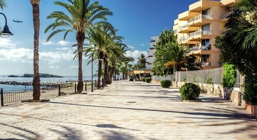 Hostal Costa Blanca, Book Hostel / Vandrerhjem Ivisa 