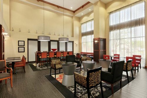 Hampton Inn & Suites Lawton, Boek Hotel Lawton Oklahoma