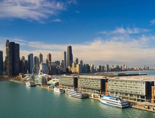 Navy Pier, Book Hotel Hoteller i Chicago med parkering, Parkering