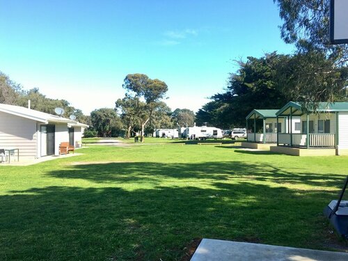 Victor Harbor Holiday & Cabin Park, Забронировать Отель Виктор-Харбор Victor Harbor Region
