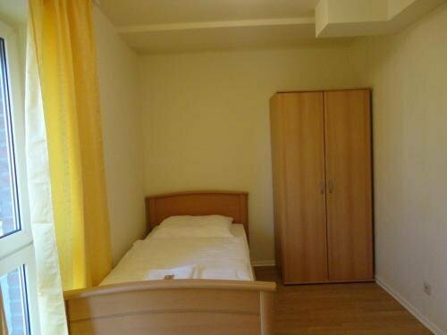 Hotel Siebenschläfer am Wasserturm, Забронировать Отель Альсдорф  Северный Рейн-Вестфалия